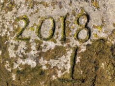 Через посуху в Німеччині з-під води показалися «камені голоду» Через-посуху-в-Німеччині-з-під-води-показалися-«камені-голоду»
