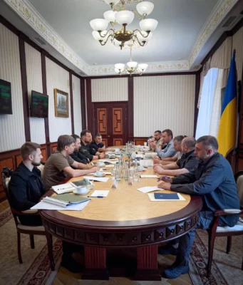 Кабмін працює над пошуком додаткових коштів для війська Кабмін працює над пошуком додаткових коштів для війська