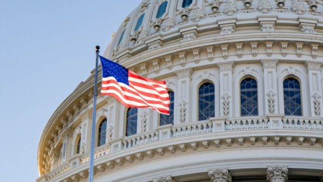 Сенат США підтримав нові санкції проти Росії та Ірану Радіо-Свобода-weekly:-Сенатор-США-пояснив,-чому-війна-РФ-проти-України-–-це-«протистояння-добра.