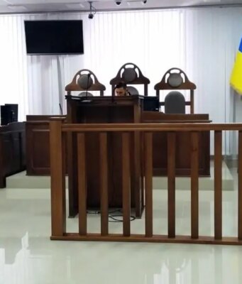 На Волині винесли вирок експравоохоронцю за хабарництво й «відбілювання» винуватця ДТП На-Волині-винесли-вирок-експравоохоронцю-за-хабарництво-й-«відбілювання»-винуватця-ДТП