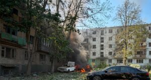 Атака на Запоріжжя: російські загарбники вдарили авіабомбою РФ скинула КАБ на Запоріжжя: 13 постраждалих, у тяжкому стані 10-річна дівчинка