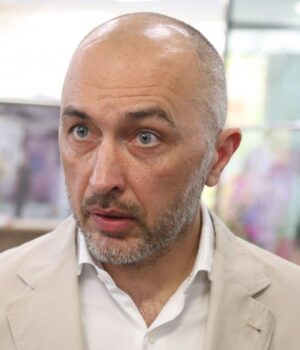 ДБР-відкрило-справу-про-підробку-диплома-Пишного ДБР-відкрило-справу-про-підробку-диплома-Пишного