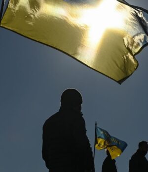 flag_prapor_ukrayinskiy_gettyimages_1238661922_f41db6adecef05481f0879ff3867ea5a_1300x820.jpg Коли закінчиться війна: опитування показало очікування українців