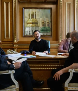 Зеленський обговорив із принцом Саудівської Аравії співпрацю у сфері дронів