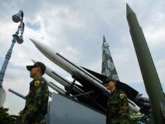 Південна Корея відмовляється постачати летальну зброю Україні Південна Корея дала стриману відповідь на заклик Зеленського щодо ППО для України, – ЗМІ