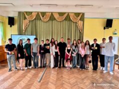 Вшанування учнів Нововолинської громади за досягнення в освіті Зустріч-із-найуспішнішими-учнями-та-огляд-ліцею-№8:-Нововолинську-громаду-відвідав-народний-депутат-Андрій-Герус