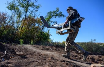 Зростання українських ударів по території Росії у 2026 році: нові цілі та стратегії Україна знайшла спосіб бити Росію значно глибше: ЗМІ розповіли, у чому секрет