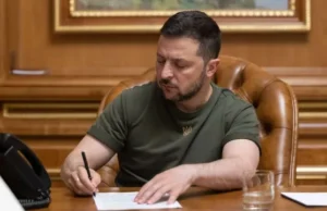 Зеленський призначив посла України у Сомалі Зеленський призначив посла України у Сомалі