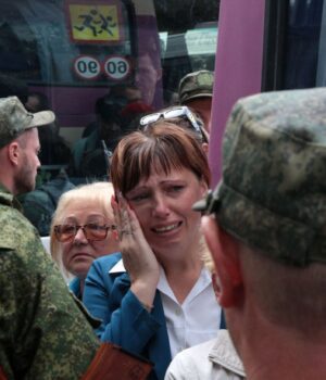 У РФ почали тестувати бусифікацію: чоловіків забирають просто з вулиць