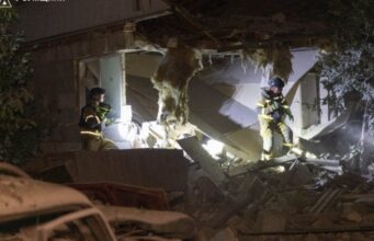 Суми під постійними атаками: життя в умовах російських бомбардувань «І-свистить,-і-пищить-Але-я-сховаюся-у-будиночок»-Жителі-Сум-розповідають-про-життя-під.