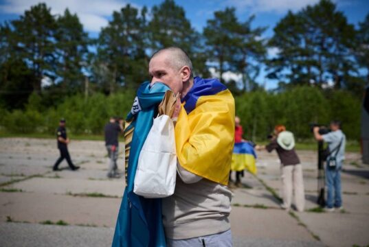 Україна готова забрати всіх своїх військовополонених та цивільних заручників Лубінець викрив маніпуляцію РФ щодо обміну полоненими