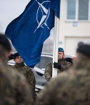 Гібридна-війна-з-РФ-не-переросте-у-реальну-лише-в-одному-випадку,-–-екскомандувач-НАТО Гібридна-війна-з-РФ-не-переросте-у-реальну-лише-в-одному-випадку,-–-екскомандувач-НАТО