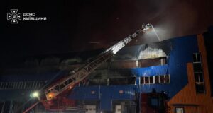 Rozetka скорочує персонал після знищення найбільшого складу росіянами rozetka-скорочує-персонал-після-знищення-найбільшого-складу-росіянами