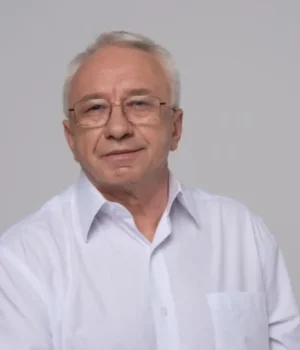 Людям потрібно готуватися до зими, а державі — зупинити війну: нардеп Олексій Кучеренко
