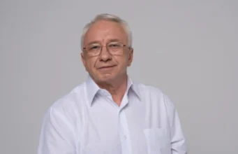 Людям потрібно готуватися до зими, а державі — зупинити війну: нардеп Олексій Кучеренко Людям потрібно готуватися до зими, а державі — зупинити війну: нардеп Олексій Кучеренко