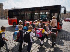 Кабмін перевірить доступність населених пунктів України та підготує план до саміту “Карпатська ініціатива” Зеленський доручив Кабміну перевірити доступ українців до шкіл і лікарень