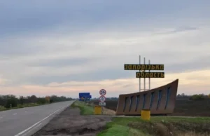 Ворожий обстріл Запорізького району: постраждали жінка та дитина Ворожий-удар-по-Запорізькому-району:-поранені-жінка-та-дитина