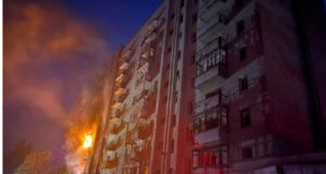 Російські атаки на Краматорськ: понад десять постраждалих У Краматорську жертва та 15 поранених: РФ вдарила вдарила КАБами по багатоповерхівці