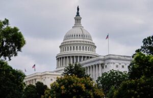 Росія продовжує обходити санкції, а США мовчать: сенатори вимагають пояснень від Рубіо і Бессента Росія-продовжує-обходити-санкції,-а США-мовчать:-сенатори-вимагають-пояснень-від-Рубіо-і Бессента