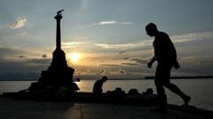 Вибух у Севастополі: жінка підозрюється у вбивстві російського військового У-Севастополі-жінка-підірвала-військового-–-ФСБ-одразу-заявила-про-український-слід