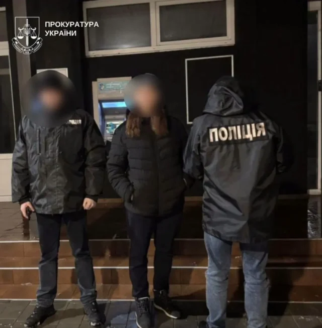 На Буковині псевдоволонтерка ошукувала родини зниклих військових На Буковині псевдоволонтерка ошукувала родини зниклих військових