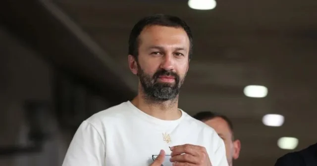 Лещенко пояснив Жадану різницю між Єрмаком та Медведчуком Лещенко пояснив Жадану різницю між Єрмаком та Медведчуком