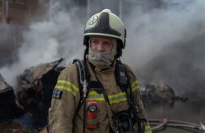 Повітряна тривога в Києві: наслідки атаки балістичними ракетами У Києві після балістичного удару спалахнула пожежа, є постраждала: всі наслідки атаки
