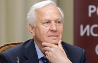 Ексвіцепрезидента ФІФА В’ячеслава Колоскова внесли до бази Миротворця Ексвіцепрезидента ФІФА В’ячеслава Колоскова внесли до бази Миротворця