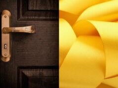 Жовта стрічка на ручці дверей: що вона означає і навіщо її вішають Жовта-стрічка-на-ручці-дверей:-що-вона-означає-і-навіщо-її-вішають