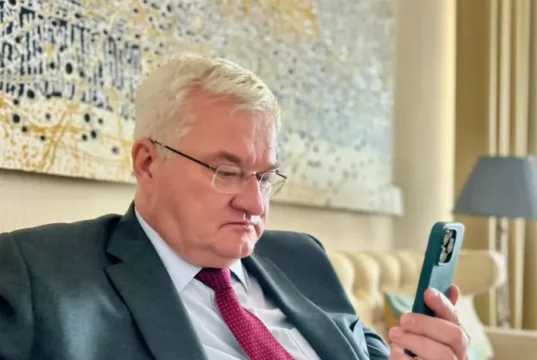 Сибіга обговорив із главою МЗС Греції безпекову ситуацію в Чорному морі Сибіга обговорив із главою МЗС Греції безпекову ситуацію в Чорному морі