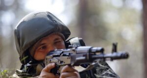 Сили оборони України зупинили наступальні операції російських військ на кількох фронтах ЗСУ дали відсіч армії РФ одразу на кількох напрямках фронту, – ISW