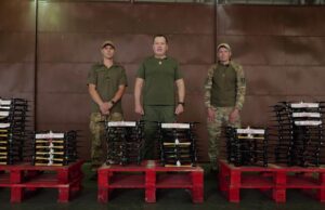 “Українська команда” передала чергову партію FPV-дронів батальйону “Свобода”, – Артур Палатний “Українська-команда”-передала-чергову-партію-fpv-дронів-батальйону-“Свобода”,-–-Артур-Палатний