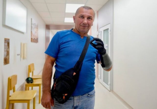 У Львові батько і син із Волині проходили лікування після поранення від удару FPV-дрона У-Львові-батько-і-син-із-Волині-проходили-лікування-після-поранення-від-удару-fpv-дрона