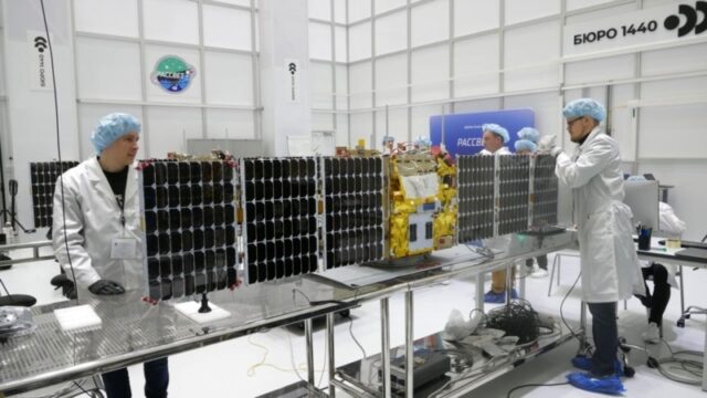 Росія запускає супутникову мережу «Рассвет», але з вразливістю в безпеці Російський-аналог-starlink-на-фронті:-запуск-супутників-«Рассвет»,-заява-Путіна-та-загроза-для-зв’язку-ЗСУ