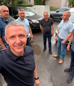 Близько-трьох-місяців-були-без-гарячої-води.-У-Луцьку-на-Привокзальному-відновили-водопостачання