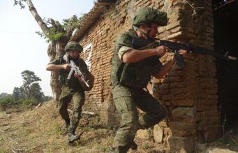 Європа дарма вірить, що в безпеці, доки РФ застрягла в Україні, – The Telegraph Європа-дарма-вірить,-що-в-безпеці,-доки-РФ-застрягла-в-Україні,-–-the-telegraph