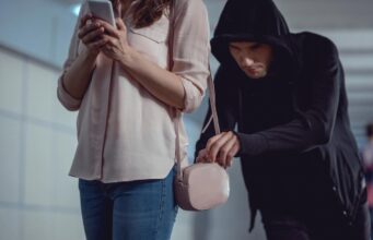Якщо смартфон украдуть, Android сам його заблокує: які функції треба ввімкнути Якщо-смартфон-украдуть,-android-сам-його-заблокує:-які-функції-треба-ввімкнути