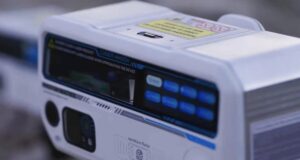 У Китаї створили пристрій, який полює на комарів за допомогою лазера: скільки він коштує У-Китаї-створили-пристрій,-який-полює-на-комарів-за-допомогою-лазера:-скільки-він-коштує