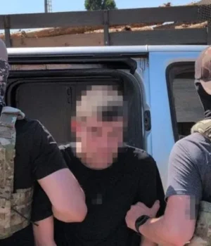 Відео: На Харківщині СБУ затримала агента Росії, який зареєстрував 27 Starlink