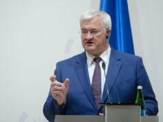 Україна обговорює використання заморожених активів Росії для відновлення країни Критично потрібні заморожені активи РФ: Сибіга назвав суму збитків від війни