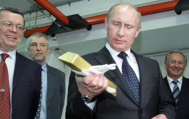 Фінансові надходження Росії від нафти дозволяють продовжувати військові витрати Європейська розвідка оцінила, скільки ще Путін зможе фінансувати війну