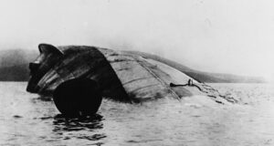 У 1919 році німці затопили власний флот, і через 100 років його сталь стала дуже... У-1919-році-німці-затопили-власний-флот,-і-через-100-років-його-сталь-стала-дуже.
