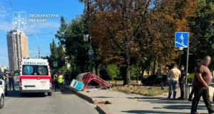 ДТП у Києві: дві загиблі та чотири постраждалі внаслідок аварії на зупинці ДТП-на-зупинці-у-Києві:-двоє-загиблих,-4-поранених,-водія-затримали