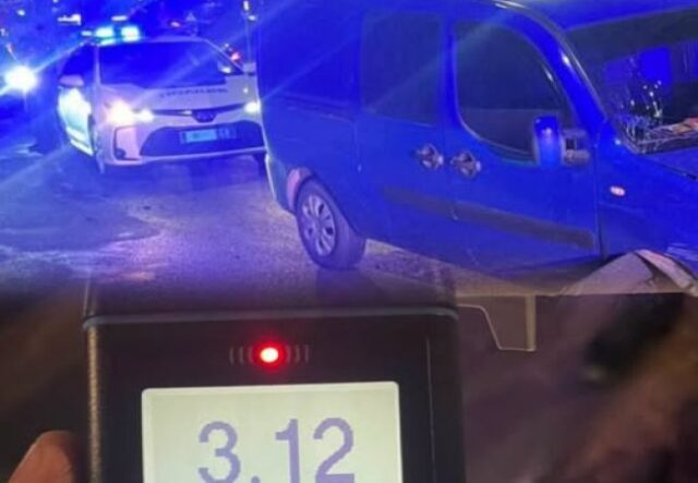 У Луцьку зупинили водія, в крові якого було 3,12 проміле алкоголю У-Луцьку-зупинили-водія,-в-крові-якого-було-3,12-проміле-алкоголю