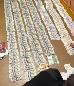 Отримав-10-000-доларів-за-підміну-продуктів-і-придбав-активи-на-26,2-млн-грн-–.