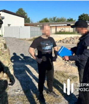 ДБР-проводить-масштабні-перевірки-у-військових-частинах ДБР-проводить-масштабні-перевірки-у-військових-частинах