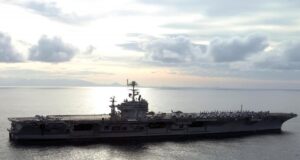 Новий авіаносець замінить USS Abraham Lincoln в Аравійському морі: у чому причина Новий-авіаносець-замінить-uss-abraham-lincoln-в-Аравійському-морі:-у-чому-причина