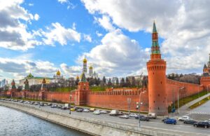 Кремль залякує союзників України: в ЗМІ припустили, чому Москва використовує цю тактику Кремль-залякує-союзників-України:-в-ЗМІ-припустили,-чому-Москва-використовує-цю-тактику