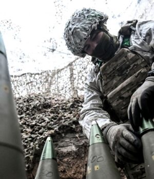 Неефективність системи закупівель ставить під загрозу постачання Силам Оборони 155мм боєприпасів, – ЗМІ