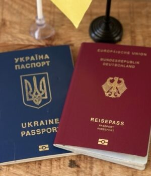 Як-працює-множинне-громадянство-і-хто-отримує-український-паспорт?